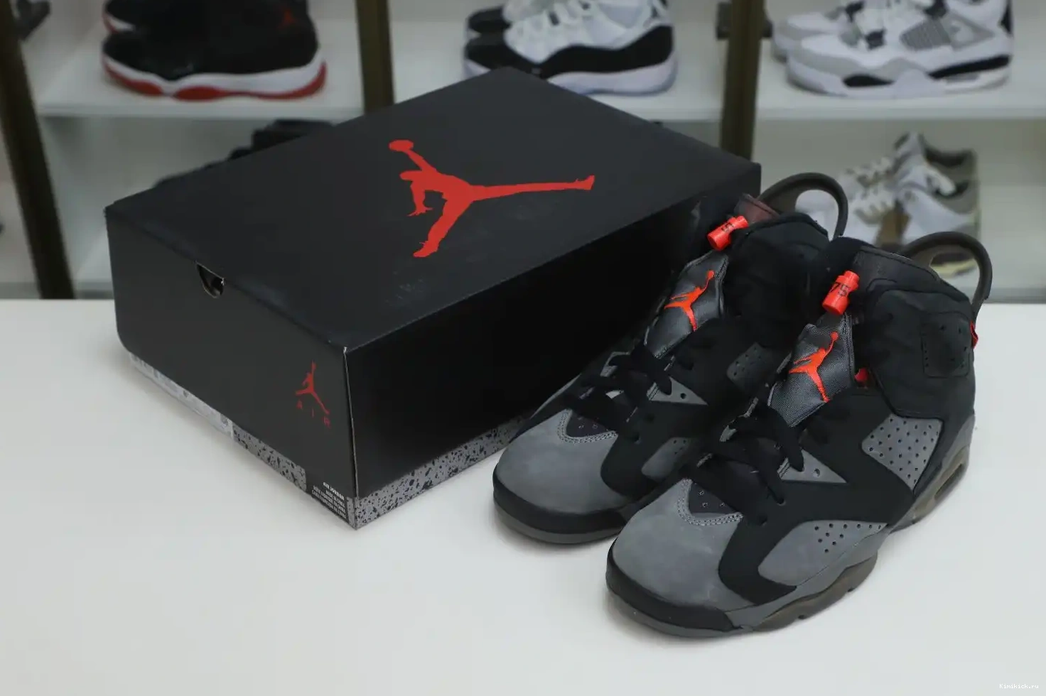 GREY' JORDAN RETRO AIR X Kimikick SAINT-GERMAIN 'IRON 6 PARIS 0603